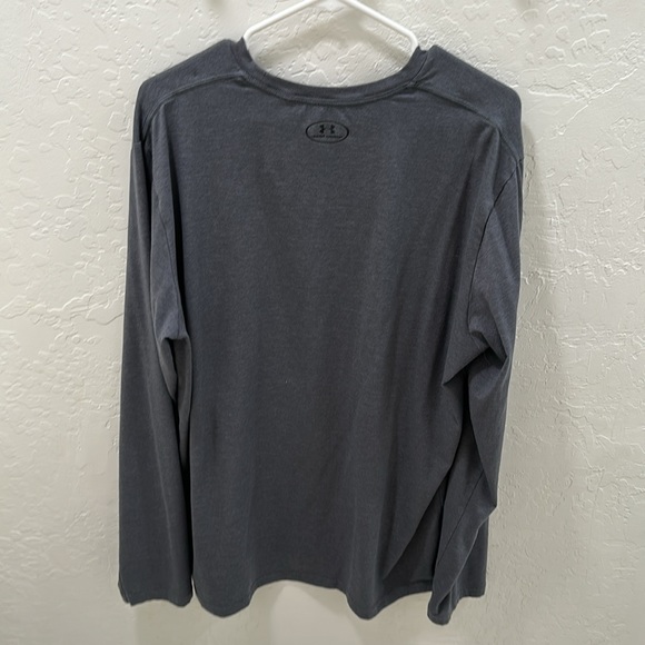 Under Armour Project Rock Gray Longsleeve Tee (XL) - Picture 2 of 4